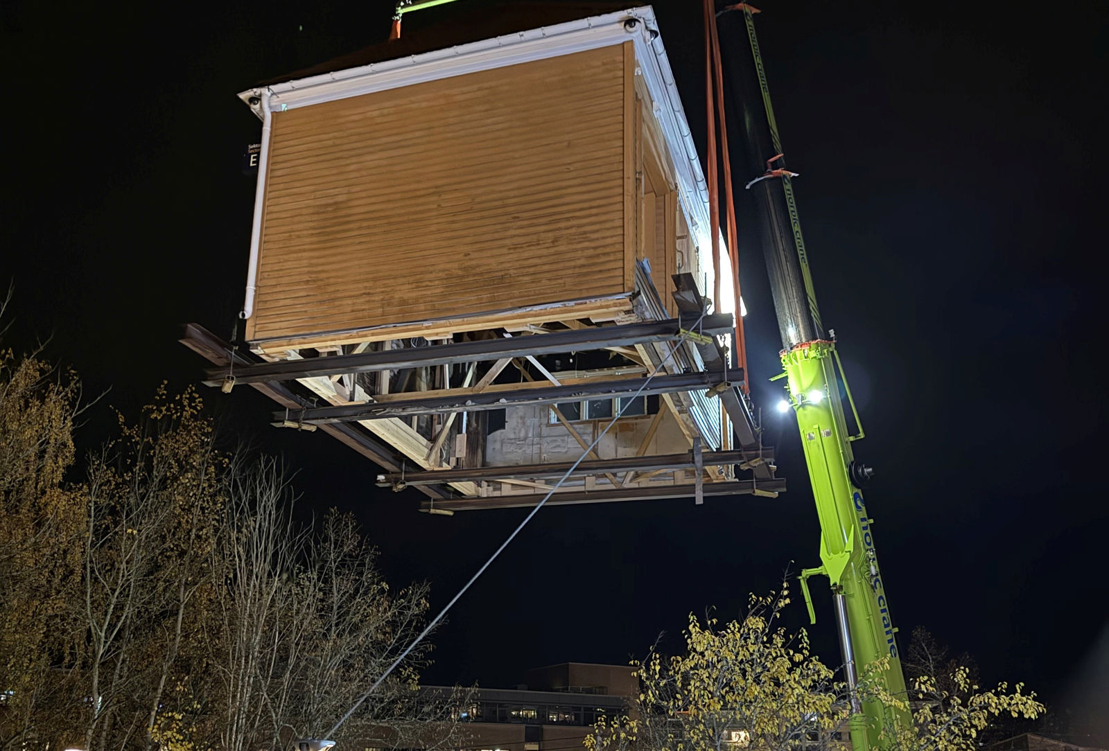 Sykkelhotellet henger i luften